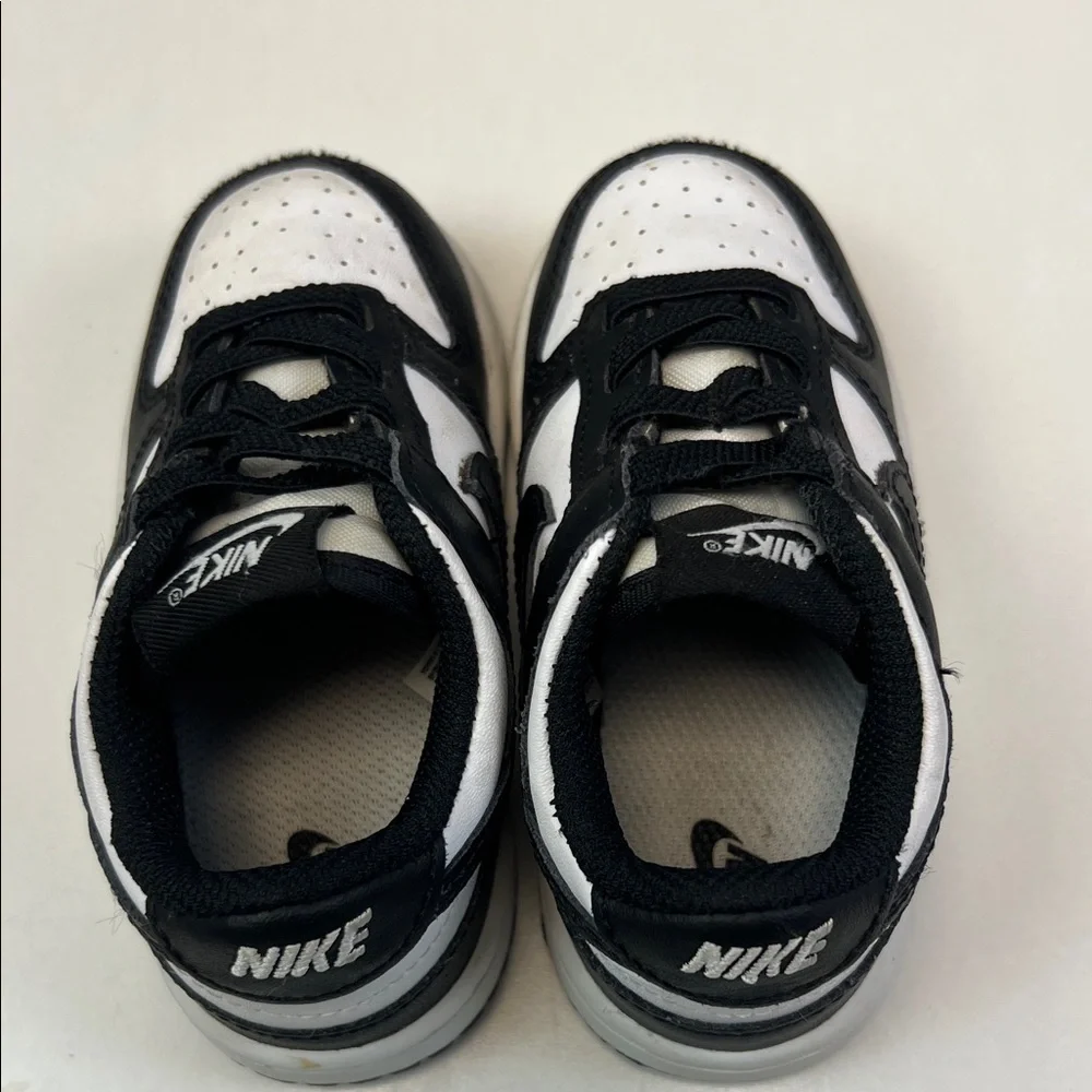 Nike classic sneakers